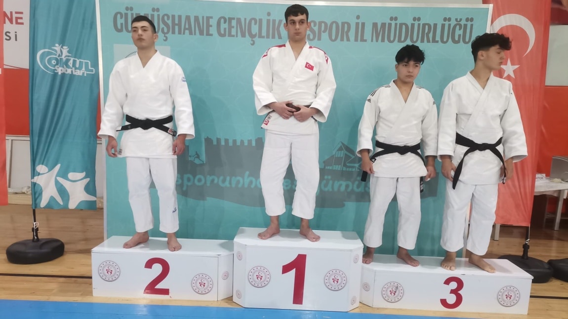 JUDODA BÜYÜK BİR BAŞARIYA İMZA ATTIK...